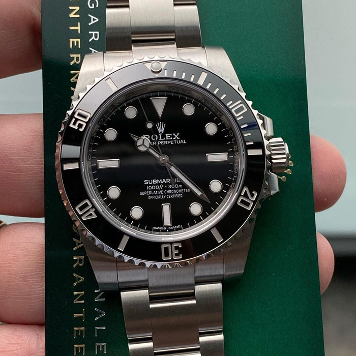 ROLEX SUBMARINER || SILVER BLACK