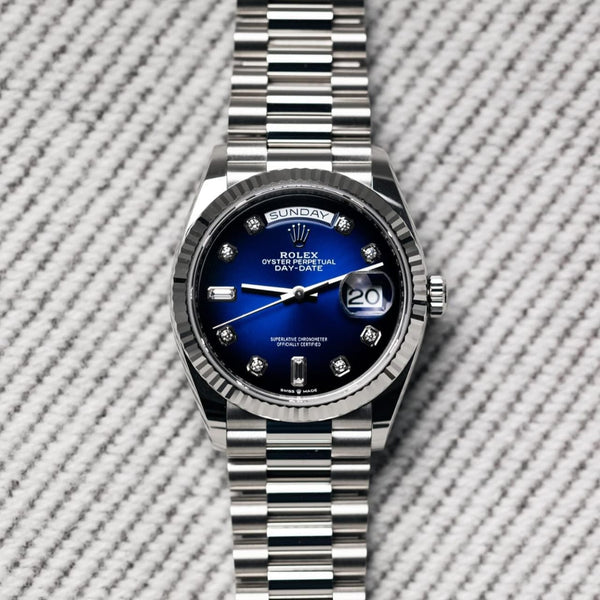 Ro_l*x White Gold Day_date with Stunning Blue Om_bre Diamond Dial Premium Quality Luxury Watch for Men luxurytimepiece.shop